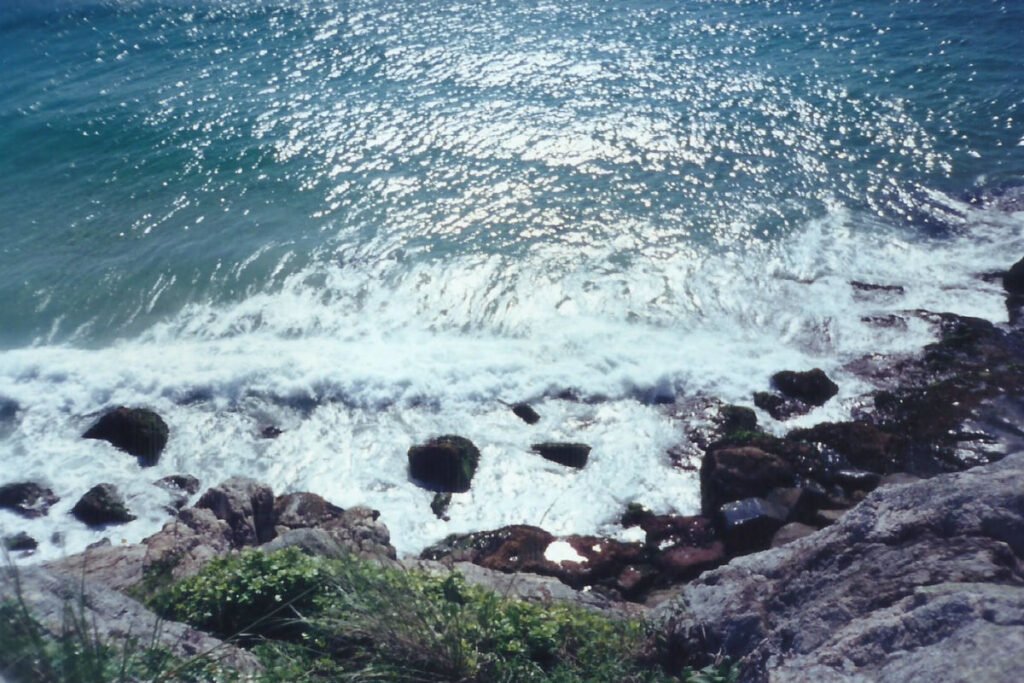 Costão do Santinho na Praia do Santinho em Florianópolis..