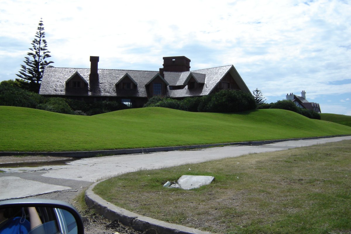 Belíssimas casas também em Punta del Este no Uruguai.