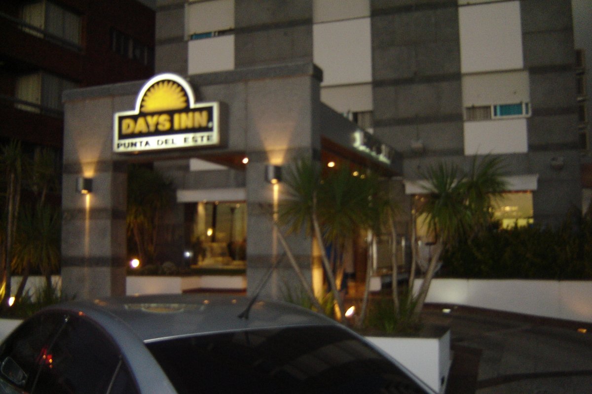 Antigo Hotel Days Inn em Punta del Este no Uruguai.
