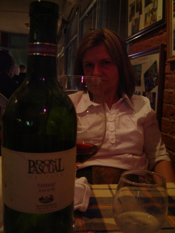 Jantar em Punta del Este no Uruguai com vinho Tannat Don Pascual.