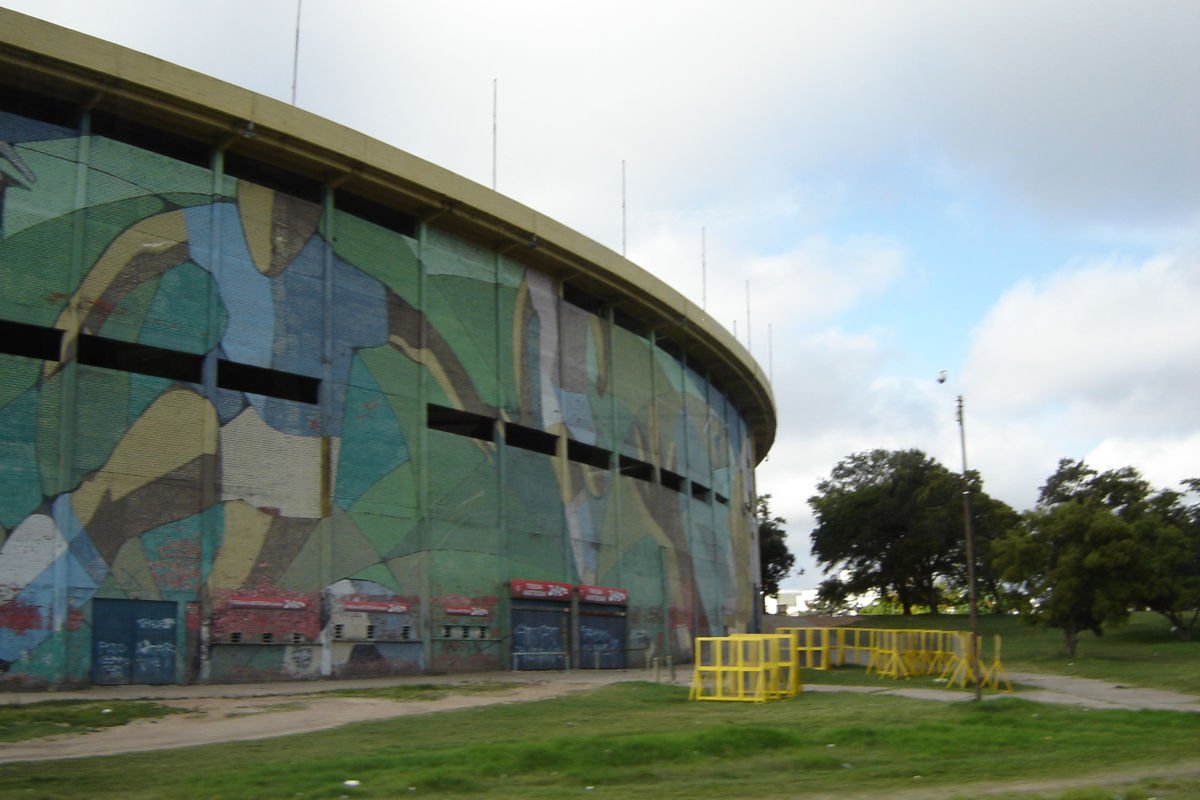 Estadio Centenario, construído para a Copa do Mundo de 1930, no City Tour Montevidéu.