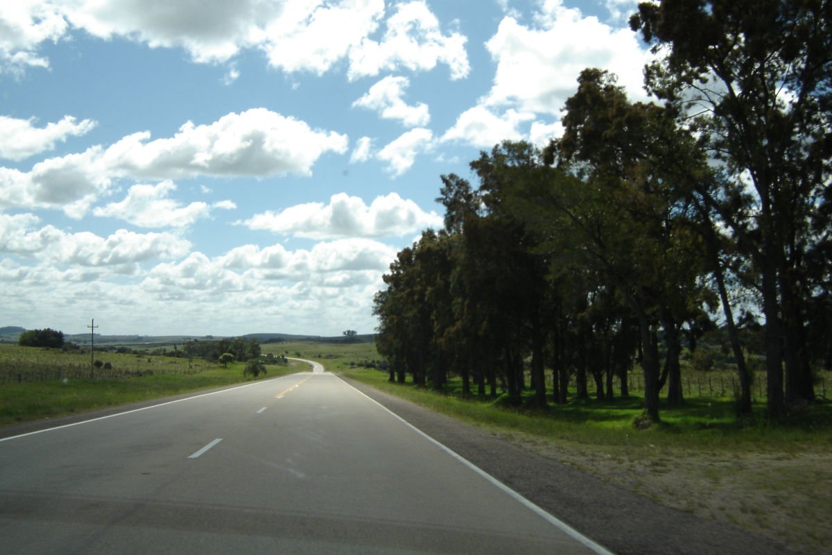 Ruta 8 no retorno de Montevidéu via Rio Branco.