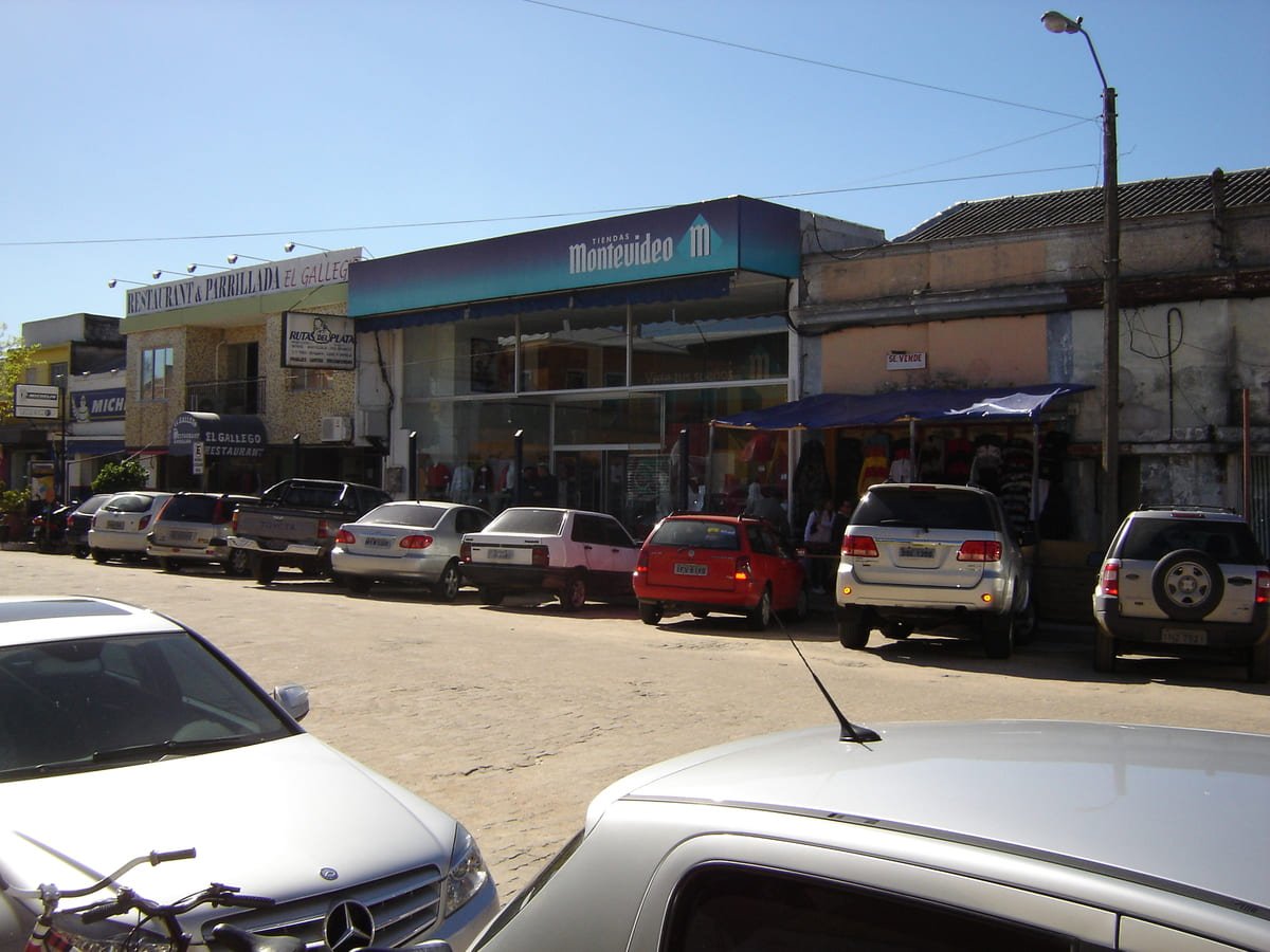 Tiendas Montevideo no free shop de Rio Branco.