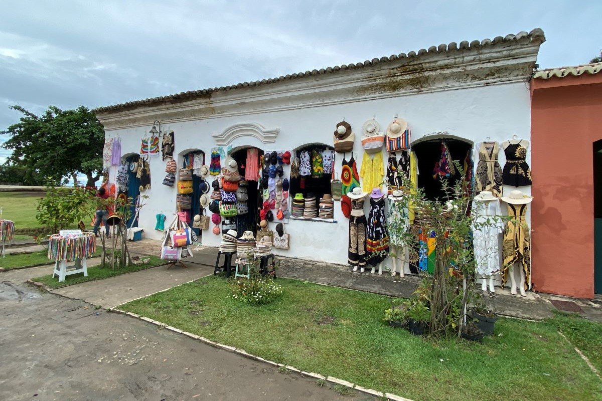 Loja de lembranças do Centro Histórico de Porto Seguro.